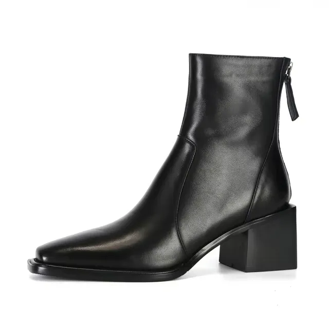 USS Shoes Evelyn Women's Square Toe Ankle Boots